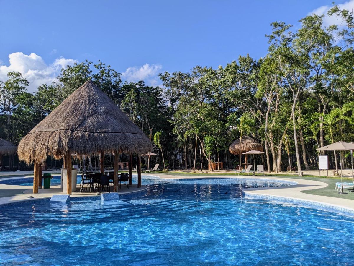 2-Bedroom Condo By The Jungle W/ Swimming Pool Puerto Morelos Luaran gambar